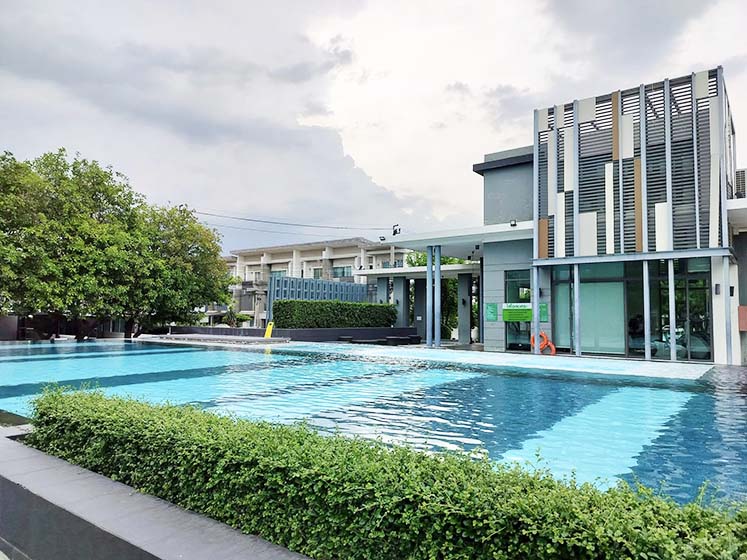 Townhouse in Rama 9 